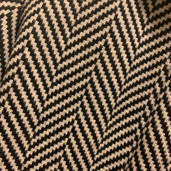 Jacket/ Blazer Gently used - Picture 3 of 7